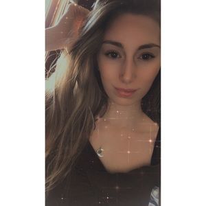 Meet your Posher, Sierra